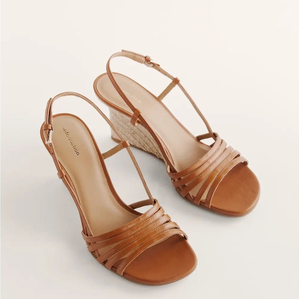 Reformation Ava Wedge Espadrille in size 6.5